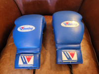 Winning MS-400 (blue, 12 oz) boxing gloves