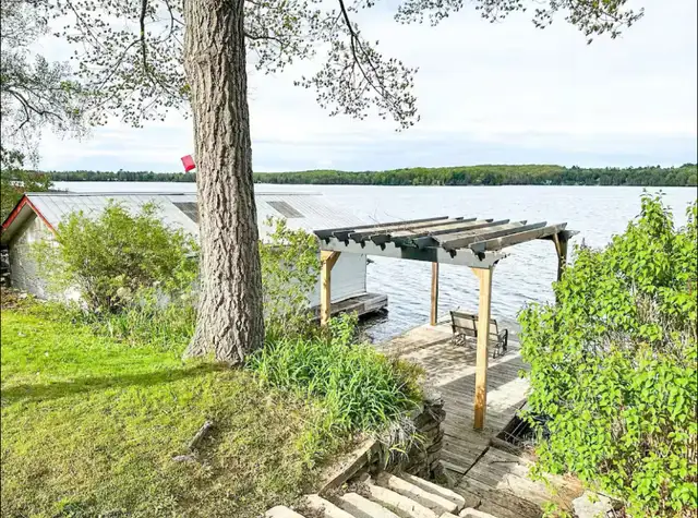 Rustic Cottage at White Lake - Perfect for your Winter Getaways in Ontario in Canada - Image 10