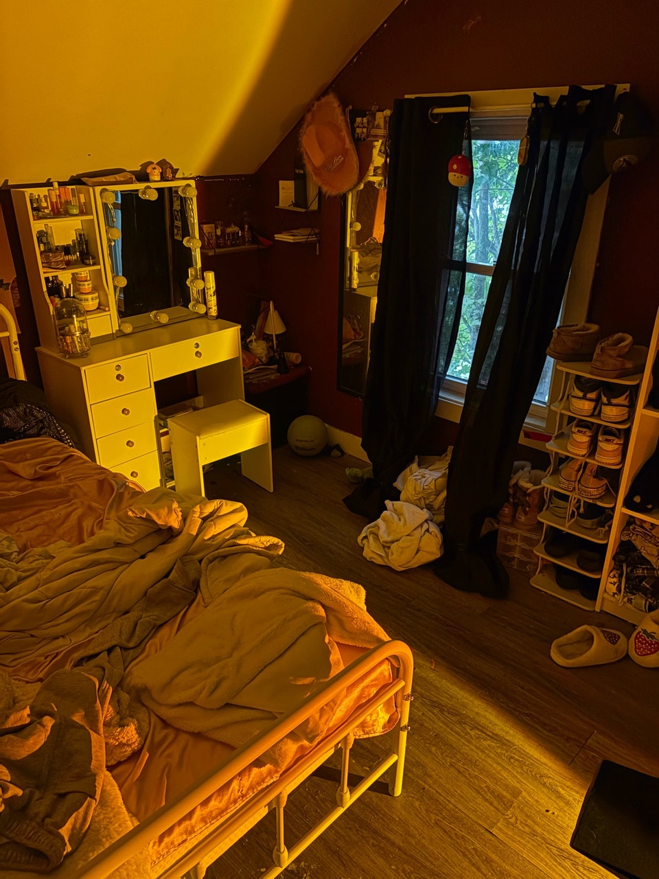 house for sale, photo 9 of 10