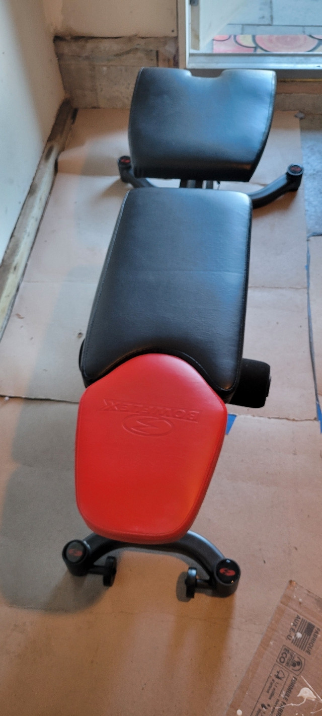Free Bowflex bench, barely used in Exercise Equipment in Calgary - Image 2
