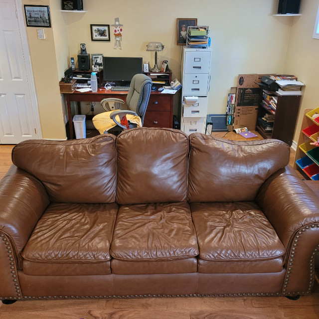 Leather couch and love seat in Couches & Futons in St. Catharines - Image 3