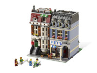 #10218 Pet shop lego set