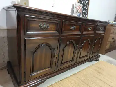 GIBBARD BRANDED Sideboard Buffet Dresser.Can Deliver , View more