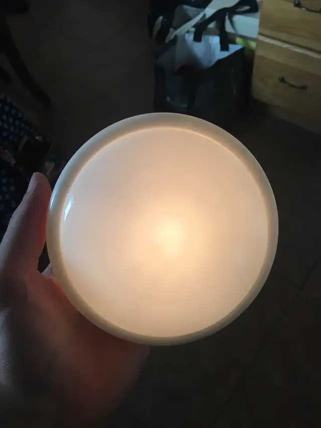 Tap push light button in Indoor Lighting & Fans in Mississauga / Peel Region - Image 2