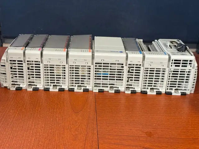 Allen-Bradley CompactLogix PLC System - 1769-ECR561091246555801606