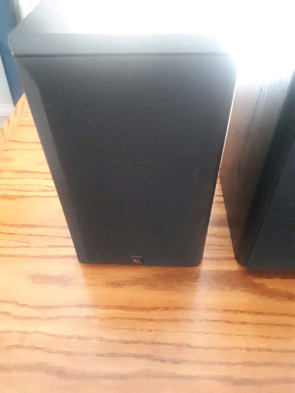 Acoustic Research AR PS2052 Bookshelf Speakers Works And Tested