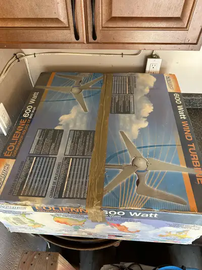 600W Wind Turbine Windmill - New in box, never used, View more