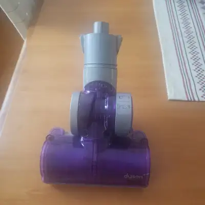 A very useful tool for older Dyson vacs such as the DC07 / 11 / 14 / 17 / 18 This is rarely seen or...
