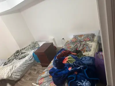 Sharing room for boys 475