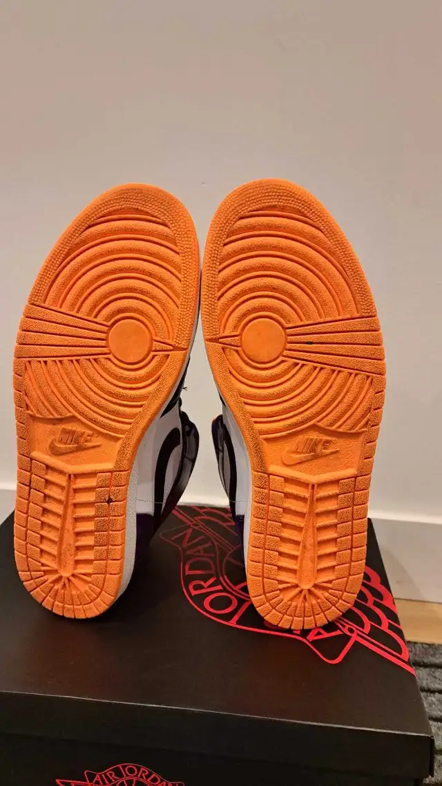 Jordan 1 Mid Phoenix Suns in Men's Shoes in Markham / York Region - Image 7