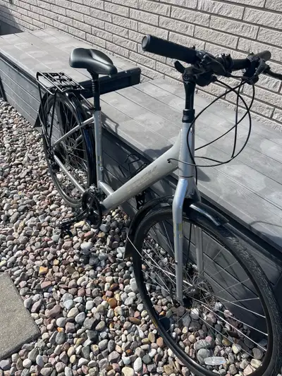 Trek Verve 3 - Medium, View more