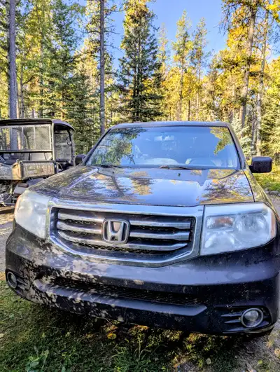 $3000 obo Runs great. Many new parts. Vibration at 100km/hour Very well maintained