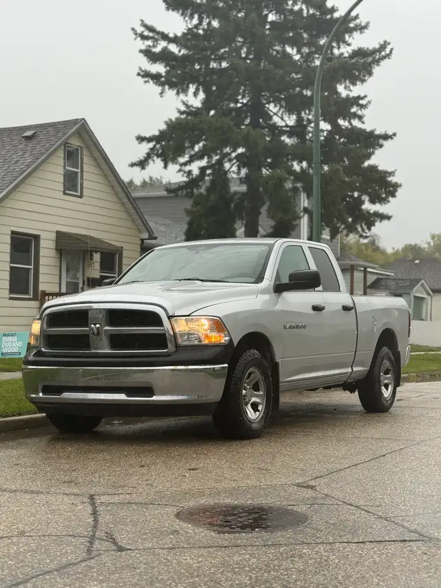 2012 dodge ram 1500 4x4 safetied 