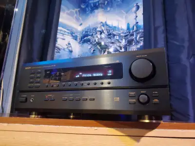 Amplificateur audio/vidéo dts de qualité Denon modèle AVR-1801, View more