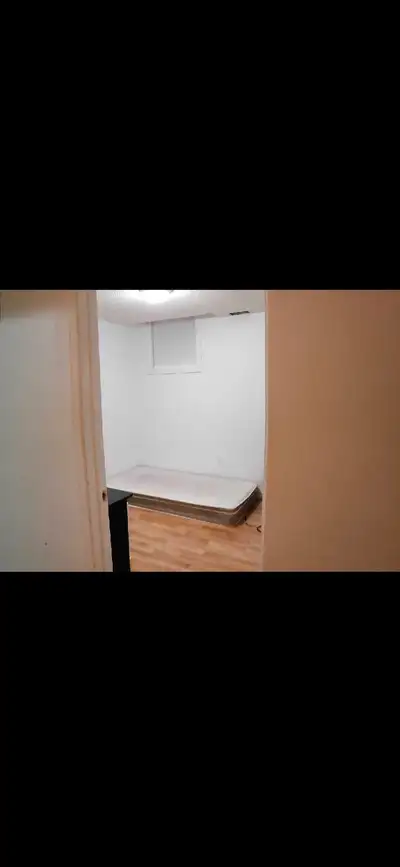 Room on rent