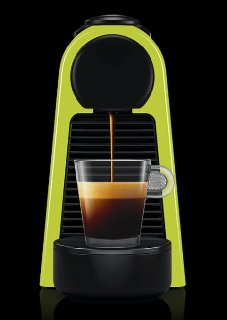 Nespresso Essenza Mini espresso machine dans Machines à café  à Laval/Rive Nord - Image 2
