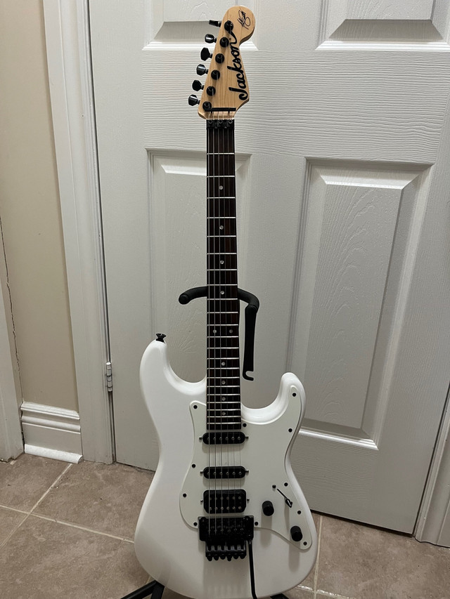 Jackson SDX for trade? in Guitars in Oshawa / Durham Region - Image 3