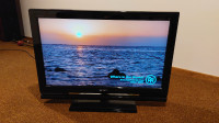 32" Sony BRAVIA KDL-32XBR6 1080p TV