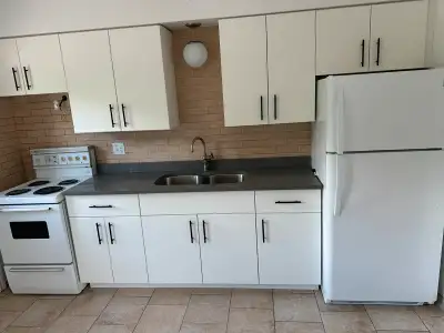Two-bedroom apartment for rent July 1/25