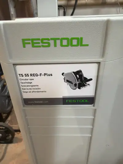 I am selling my used Festool TS 55 REQ-F-Plus plunge-cut circular saw, which includes both an FS 140...