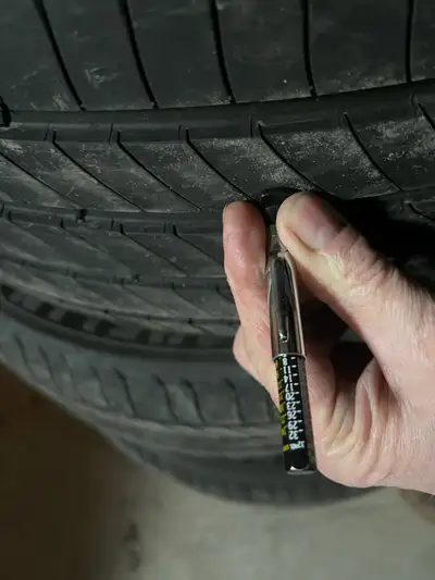 Ensemble de Pneus Michelin Primacy MXM4 245/45R19, 102XL, il reste 8/32'' à la semelle, des neufs on...