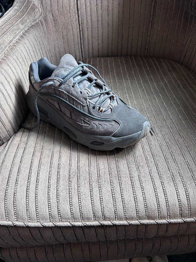 Adidas Ozweego Gray in Men's Shoes in Banff / Canmore - Image 2
