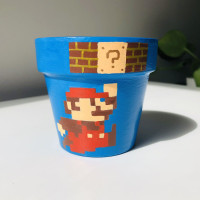 Hand painted clay pot - medium - 3" - Super Mario