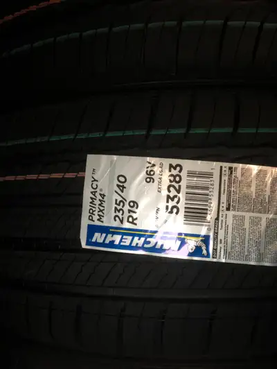 New pair of 235 40 19 Michelin primacy tires. Tires are brand new never been mounted or used and sti...