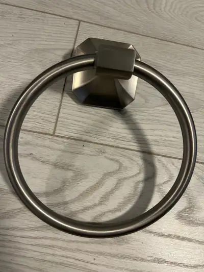 porte serviette mural argent brossé, View more