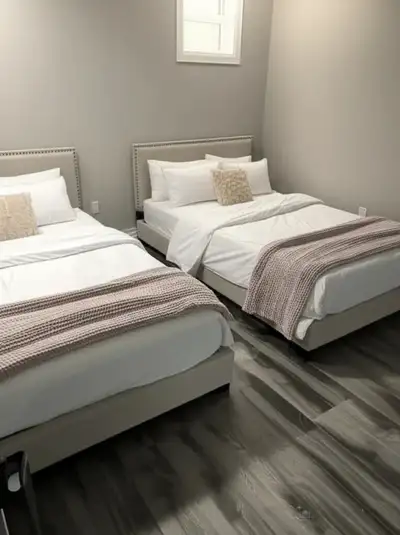 Nice Private Room for Rent - Brampton