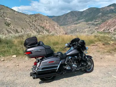 Mint condition Harley Ultra.Vance & Hines pipes, Screaming Eagle intake, custom seat. Many additiona...