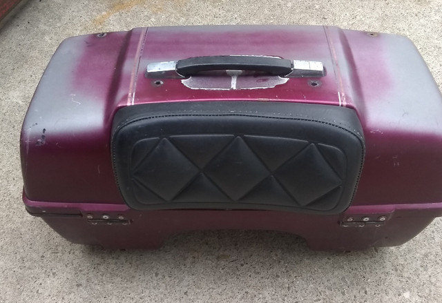 Honda Goldwing Rear Trunk in Motorcycle Parts & Accessories in Chatham-Kent