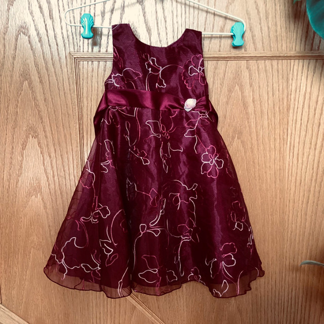 Size 2 George Toddler’s Party Dress in Clothing - 2T in Winnipeg