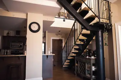 Penthouse loft 3 bed 2.5 bath downtown Dartmouth