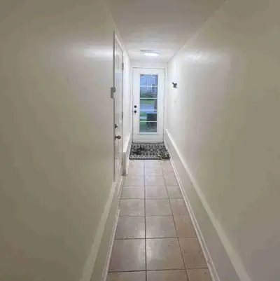 studio for rent in downtown ajax