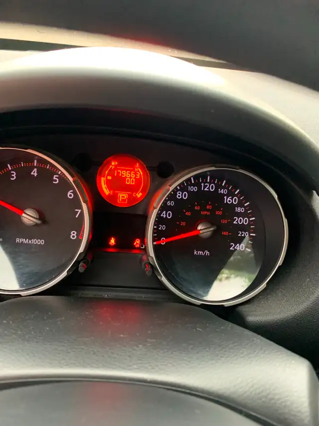 Nissan Rogue 2009 SL 179,663kms63436967904001124