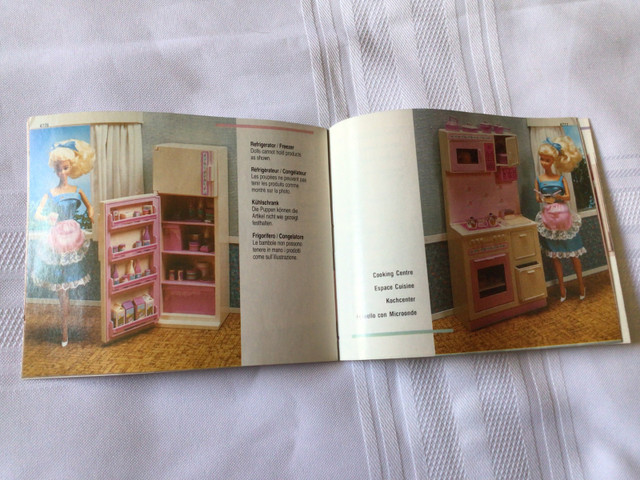 Barbie Living Pretty Furniture Collection catalogue 1987 in Toys & Games in Thunder Bay - Image 3