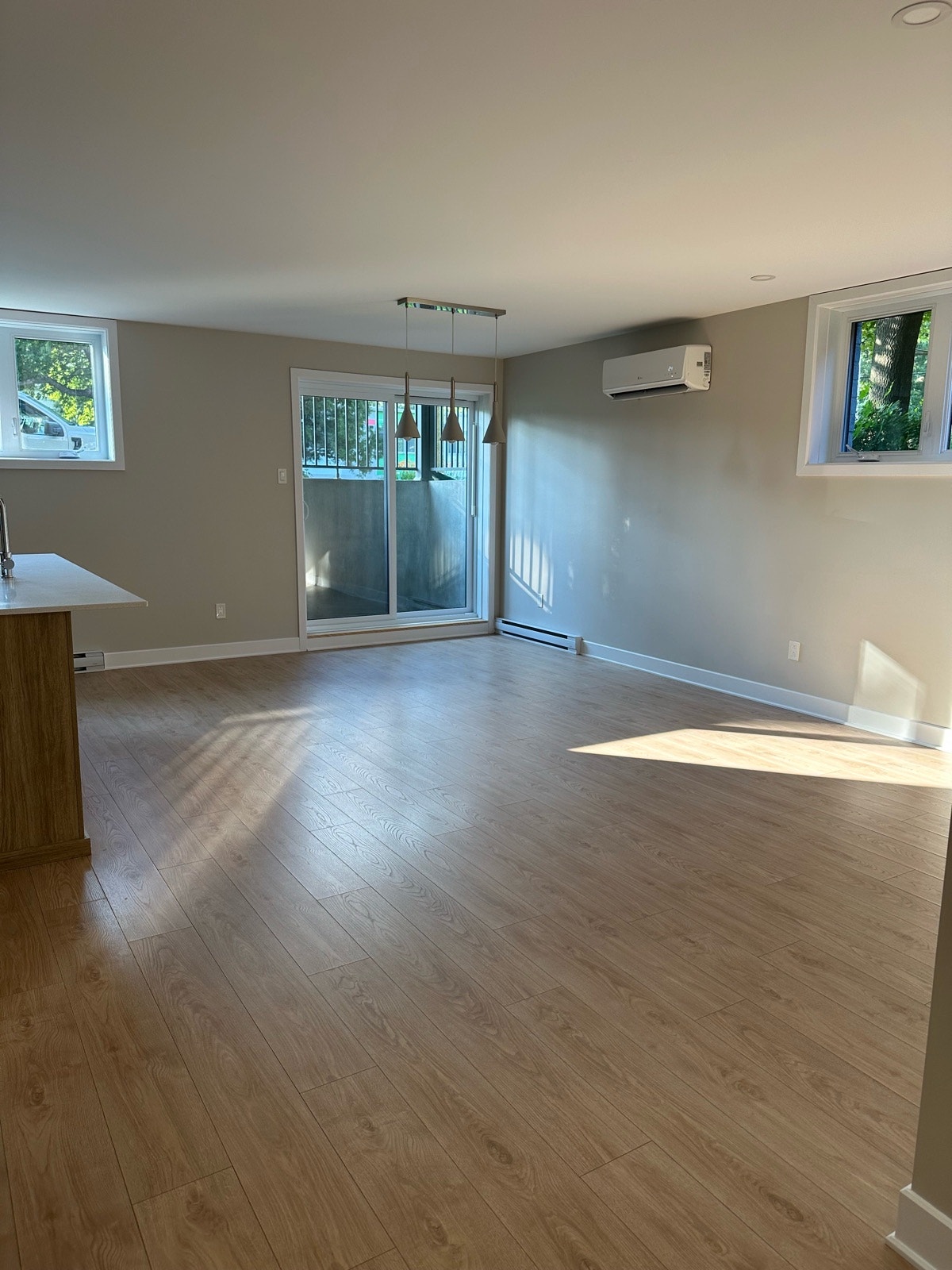 3796 Bd Sainte-Rose — photo 3
