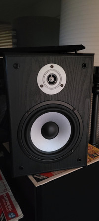 Vector Research VR6B Speakers 