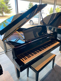 Yamaha Grand Piano - includes warranty - ready for delivery
