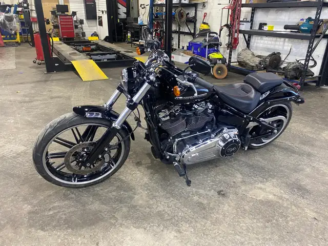 2018 Harley Breakout 114 in Street, Cruisers & Choppers in Calgary - Image 7