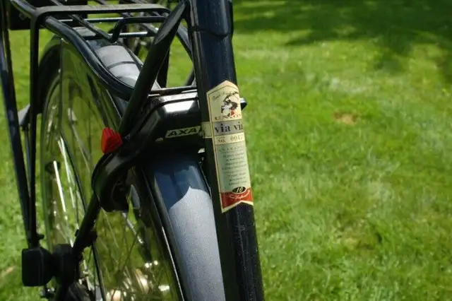 DUTCH UNION VIA WOMENS BICYCLE.  NICEST BIKE YOU'LL EVER RIDE! in Cruiser, Commuter & Hybrid in Moncton - Image 5