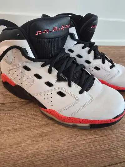 Air Jordan 6-17-23 Size grandeur 11, View more