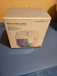 Munchkin Mini Portable UV Sanitizer