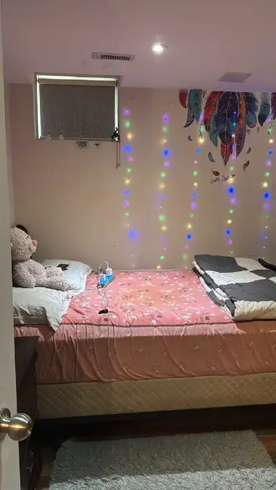 Room for rent in Scarborough