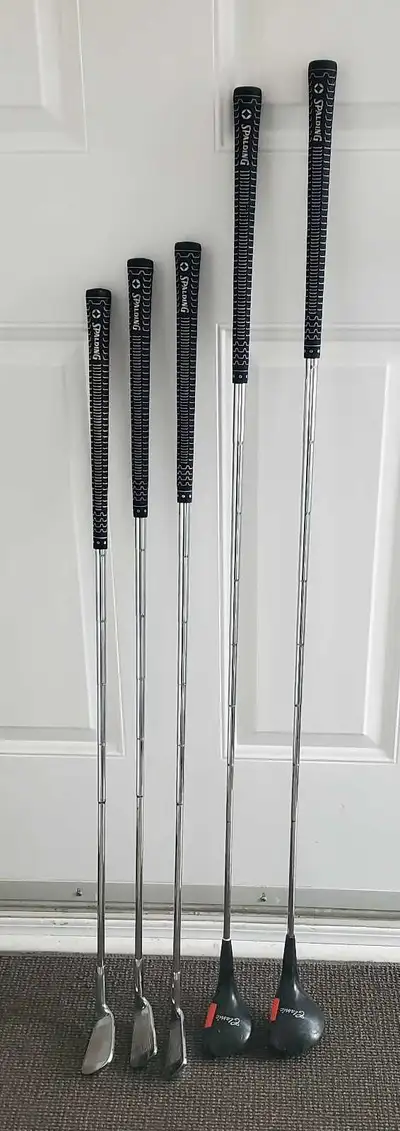 Vintage LH Spalding Classic Golf Clubs, View more