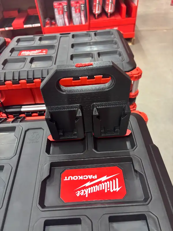 Brand New Milwaukee M18 Battery Caddy Holder 4 or 6 Pack Packout in Power Tools in Markham / York Region - Image 11