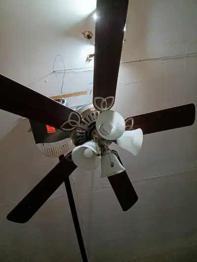 Ceiling Fan 4 lights, View more