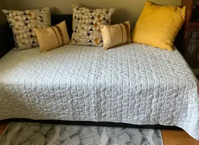 KODE Quilted Cotton BEDSPREAD/COVERLET-Brand New!, View more