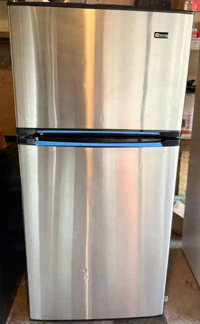 28” MAYTAG TOP FREEZER REFRIGERATOR STAINLESS STEEL, View more